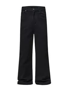 Jean noir patte d'eph style high street avec coupe large et esthétique streetwear premium