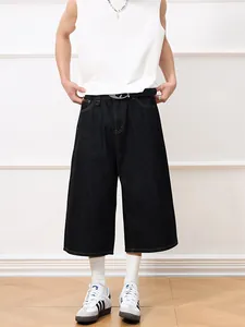 Men's retro american dark wash denim wide leg cropped jeans in a loose straight fit style