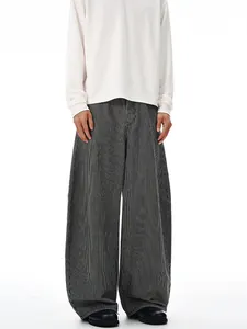 Pantalon rayé gris foncé pour homme, coupe large décontractée avec tombé élégant