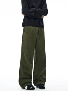 Pantalon cargo homme olive délavé, coupe droite ample avec détails aux genoux plissés