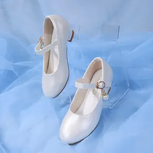 Chaussures princesse Mary Jane blanc nacré pour filles avec pendentif perle et petit talon