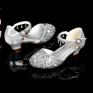 Silver sequin Mary Jane princess shoes for girls with crystal chains and heart pendant