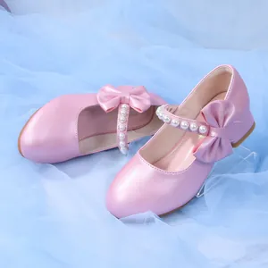 Pink pearl Mary Jane shoes for girls with elegant bow and rhinestone strap detail