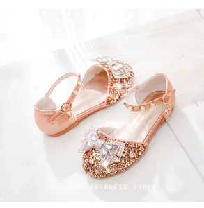 Détails de sandales princesse dorées pour filles avec nœud en strass et perles
