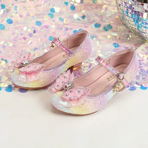 Funkelnde Prinzessinnenschuhe mit lila Farbverlauf, Schmetterlingsschleife und Kristall