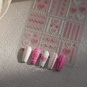 Stickers à ongles 5D avec cœurs roses et textures de tricot d'hiver sur les ongles