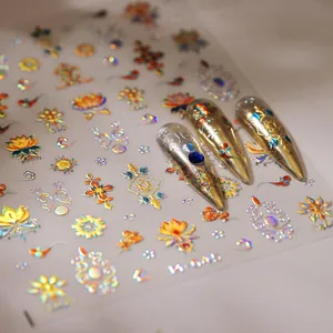 Holografische lasernagelstickers met lotus- en wolkenpatronen en 3D gouden afwerking
