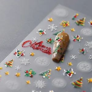 Stickers ongles Noël 3D avec gaufrage doré, flocons de neige et sapins sur ongles