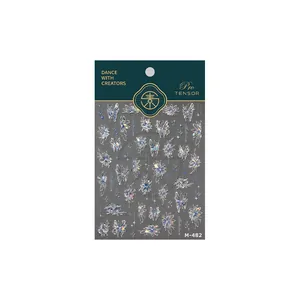 3D holographische Nagelsticker mit Schmetterlings- und Blumenmustern und Aurora-Relieftextur