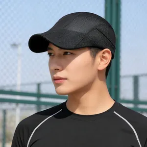 Breathable black mesh ivy cap for men, ideal for summer outdoor sports and sun protection