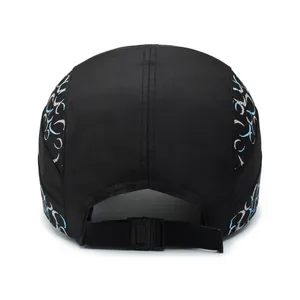 Casquette de sport avec imprimé croissant bleu et sangle arrière ajustable