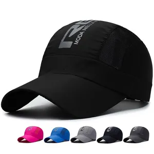 Berretto da Baseball in Rete ad Asciugatura Rapida Cappello Parasole Traspirante Uomo Donna Sport all'Aperto Corsa Pesca Cappello Sportivo Regolabile