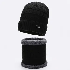 Bonnet d'Hiver en Tricot Et Cache-col Doublé Polaire Thermique Chaud Bonnet pour Hommes Femmes Accessoire Tricoté Coupe-vent