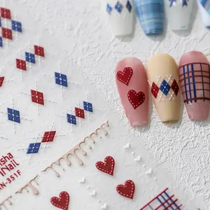 Pegatinas 5D para uñas con corazones rojos y rombos azules para manicura creativa