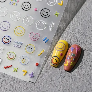 3D-geprägte Nagelkunst-Aufkleber mit bunten Smileys und Glücksbringer-Mustern