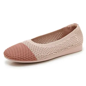 Atmungsaktive Strick-Ballerinas für Damen in zweifarbigem Design in Pink und Beige
