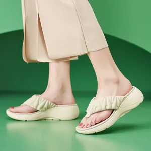 Damen Casual Dicke Sohle Flip-Flops Gerafftes PU-Leder Keilsandaletten Rutschfest Leicht Strand Sommer Slides Outdoor Schuhe