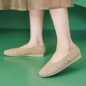 Women's knitted ballet flats in beige mesh with low heel and soft breathable texture
