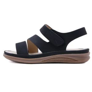 Sandali con zeppa da donna con cinturini in ecopelle nera e suole marroni ergonomiche