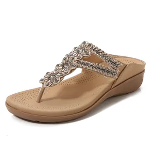 Dames Retro Sleehak Teensandalen Met Kralen Strass Bloem Slippers Zomer Ademend Antislip Casual Strandschoenen