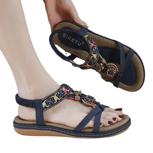 Sandales bohèmes bleu marine avec perles colorées et broderies ethniques sur semelle épaisse