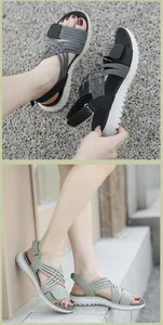 Détail des brides tressées élastiques et semelle épaisse pour sandales sport femmes