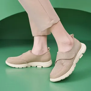 Chaussures en maille kaki pour femmes avec semelle épaisse antidérapante et velcro
