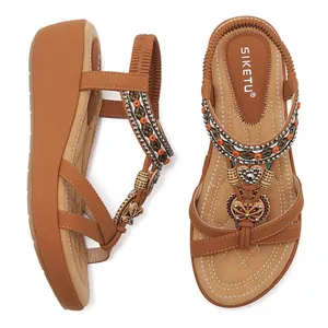 Wedge sandalen voor dames met kleurrijke kralen en strass hartversiering in bruin leer