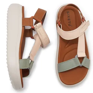 Damen Plateausandalen mit bunten Riemen, dicker Sohle und praktischem Klettverschluss