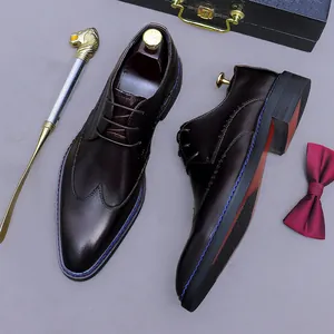 Scarpe Derby da uomo in pelle testa di moro con cuciture blu e suola antiscivolo