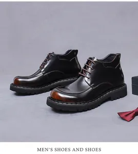 Nahaufnahme der Herren-Lederstiefel mit Vintage-Finish und hochwertigen Nähten am Schuh