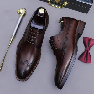 Dunkelbraune Brogue-Derby-Schuhe aus Leder für Herren mit luxuriöser Geschenkbox