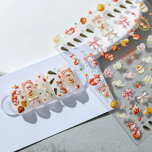 3D Rilievo Adesivi Unghie Volpe della Foresta Tema Autunnale Volpe Pigna Fiocco 5D Goffrati Autoadesivi Decorazione Manicure per Donna Fai da Te