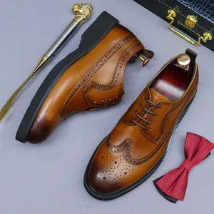 Scarpe Eleganti da Uomo in Vera Pelle di Vacca Brogue Wingtip Intagliate Business Formale Oxford Stile Britannico Vintage Calzature da Gentiluomo