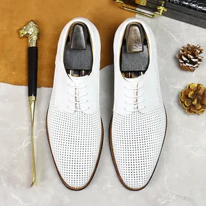 Weiße Herren-Business-Schuhe aus echtem Leder mit atmungsaktivem Lochmuster Design