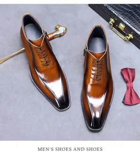 Bottines homme en cuir marron dégradé avec fermeture éclair latérale et accessoires chic