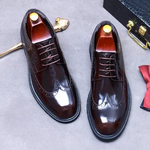 Chaussures brogues classiques en cuir pour hommes avec sculpture richelieu style dandy chic