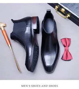 Chelsea-Boots für Herren aus glänzendem Leder mit rutschfestem, geschichtetem Absatz
