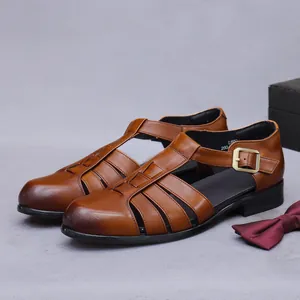 Sandali da Uomo in Pelle Bovina a Punta Chiusa Retrò Intrecciati Traforati Traspiranti Business Casual Scarpe con Cinturino