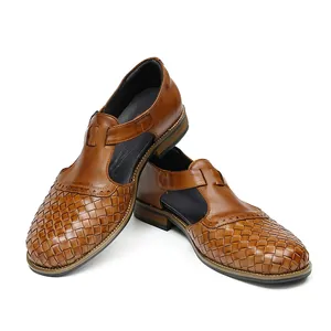 Braune geflochtene Leder-Sandalen für Herren mit Brogue-Detail und Klettverschluss