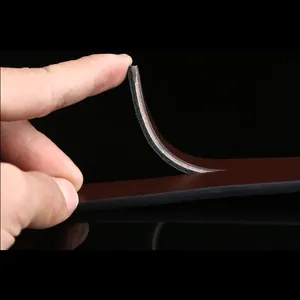 Dunkelbrauner, zweilagiger Rindsledergürtel mit 3,3 cm Breite und flexibler Textur