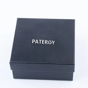 Τετράγωνο μαύρο κουτί δώρου με λογότυπο Pateroy για συσκευασία ζώνης πολυτελείας
