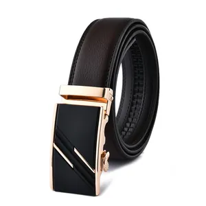 Ceinture homme en cuir véritable avec boucle automatique dorée et sangle texturée marron