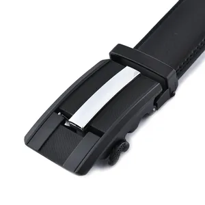 Ceinture pour hommes en cuir avec boucle automatique en alliage brossé et motif diagonal