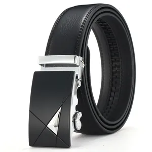 Men's business casual automatic buckle leather belt in black with lychee texture