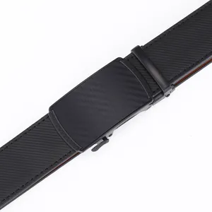Men's black leather business belt with carbon fiber texture and meander pattern buckle