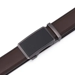 Ceinture pour homme en cuir marron foncé avec boucle automatique et motif litchi chic