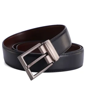 Cintura da uomo in pelle reversibile nero-marrone con fibbia ad ardiglione argento opaco