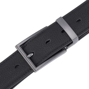 Ceinture homme en cuir noir avec boucle à ardillon gris fusil et grain lychee
