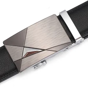 Ceinture en cuir pour hommes avec boucle automatique et texture grainée noire